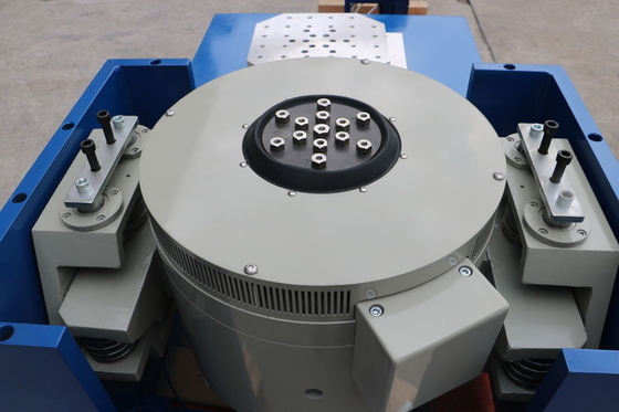 Estándar de alta frecuencia de la reunión MIL-STD del sistema de prueba de vibración de la vibración de Vertical+Horizontal