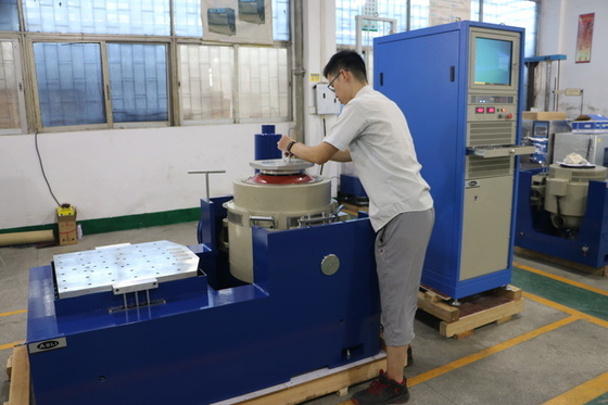 máquina de prueba electromágnetica de la vibración 3000kg.f con el estruendo ISTA de MIL-STD