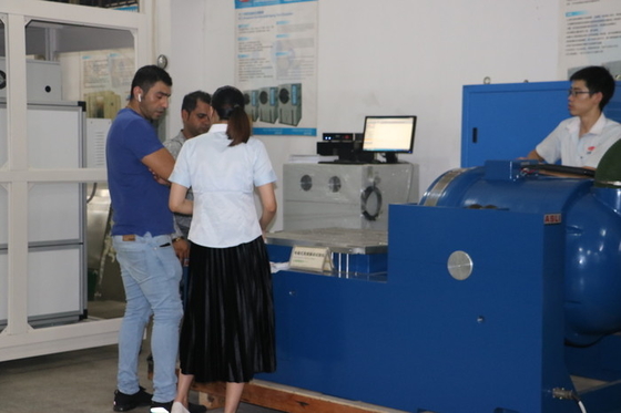 Tabla de alta frecuencia electrodinámica de la prueba de vibración de 3 AXIS para la industria automotriz