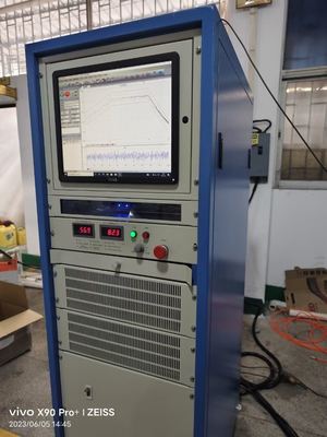 Control por ordenador Equipo de ensayo de la tabla de vibración de la batería electromagnética para automóviles